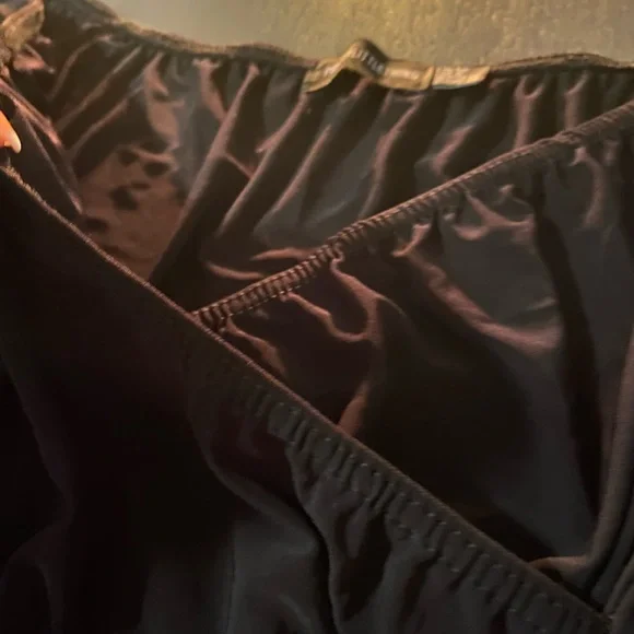 PRETTY LITTLE THING DRESS - Picture 4 of 6